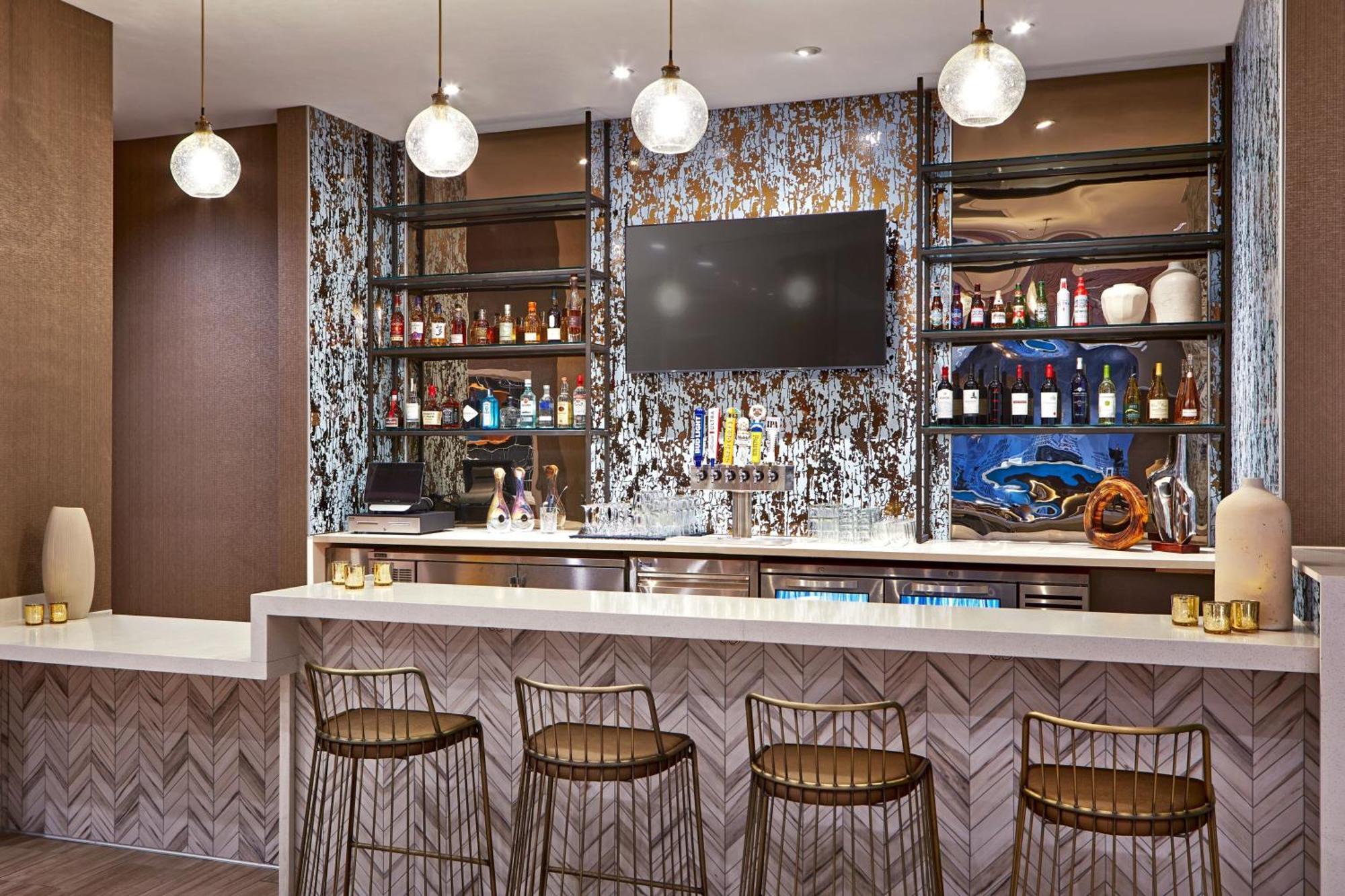 Springhill Suites By Marriott Los Angeles Downey Exteriör bild
